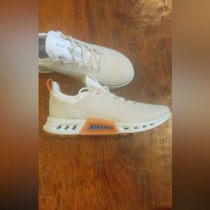 ECCO BIOM C4 Golf Shoes - White/Mazarine Blue
size 7-7.5 Women’s (2x available)